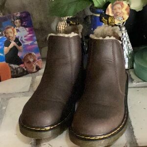 ||~KIDS DOC MARTENS~||